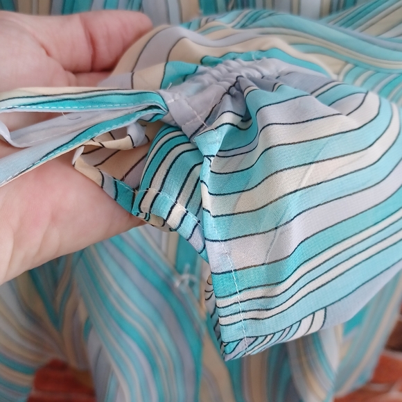 PRICE DROP!! DRAPERS AND DAMON'S 2PC - Picture 6 of 14